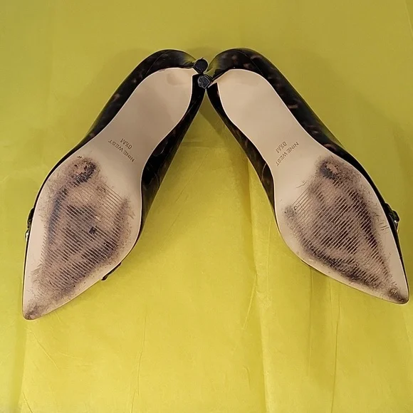 Nine West Tortoise Brown Pumps w/ Gold Chain LIKE NEW Size 8.5 - Picture 9 of 10